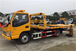 资阳哪里有拖车服务